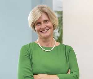 PORTRAIT PERRINE GERMAIN
